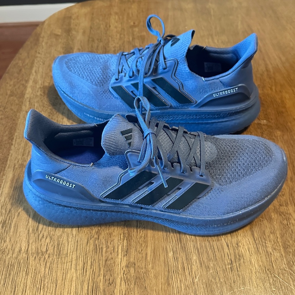 Adidas Men's Blue Ultraboost 5 Shoes